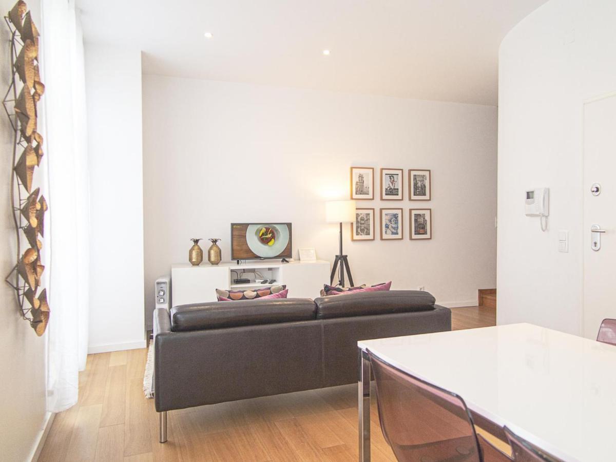 Baixa Chiado 2 Bedroom Duplex Apt With Ac Elevator Лиссабон Экстерьер фото