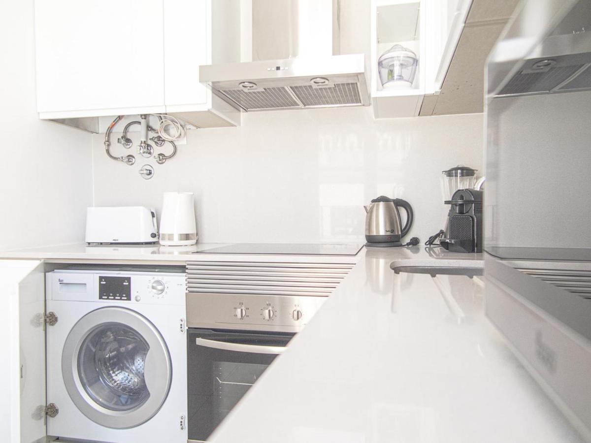 Baixa Chiado 2 Bedroom Duplex Apt With Ac Elevator Лиссабон Экстерьер фото